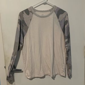 long sleeve with grey camo sleeves